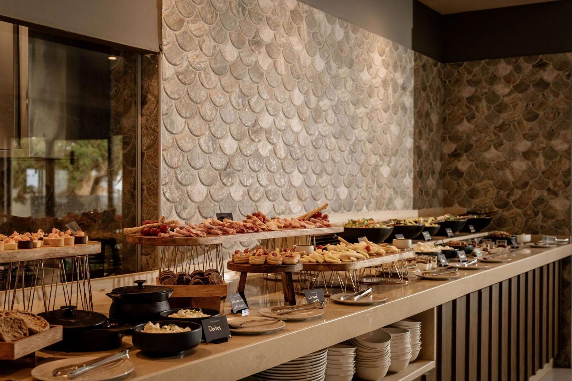 Numo Ierapetra Beach Resort Crete, Adults Only, Curio Collection Hilton エクステリア 写真